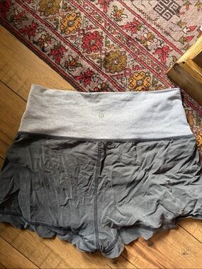 lululemon athletica Light Gray and Charcoal Fold-Over Waistband Skort